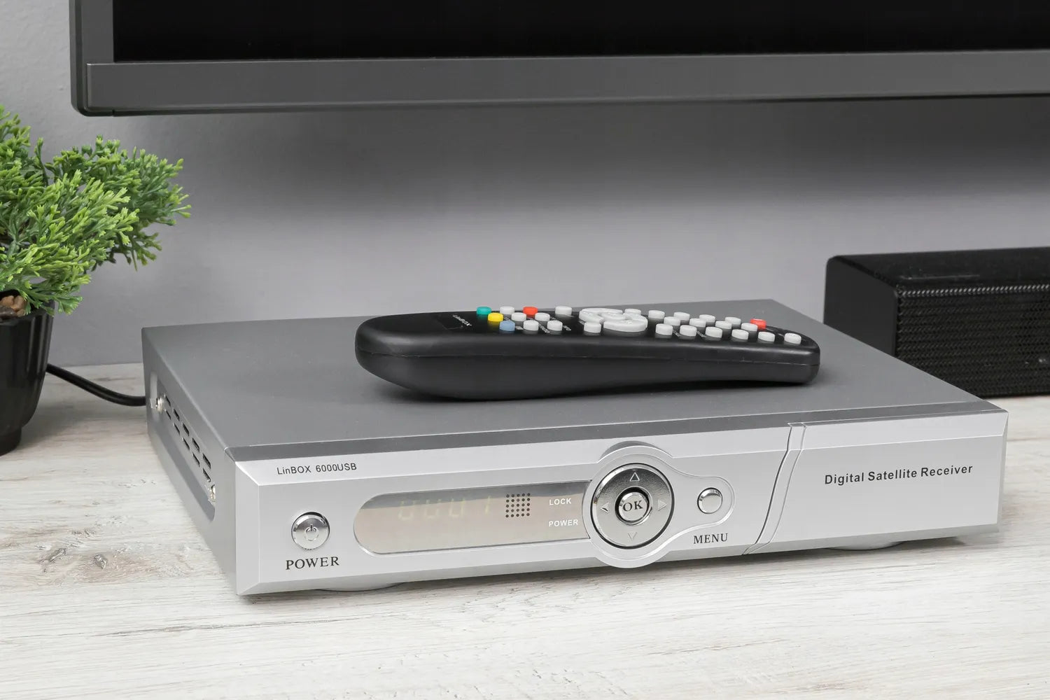 Tuner FTA Linbox 6000USB - kanały niekodowane