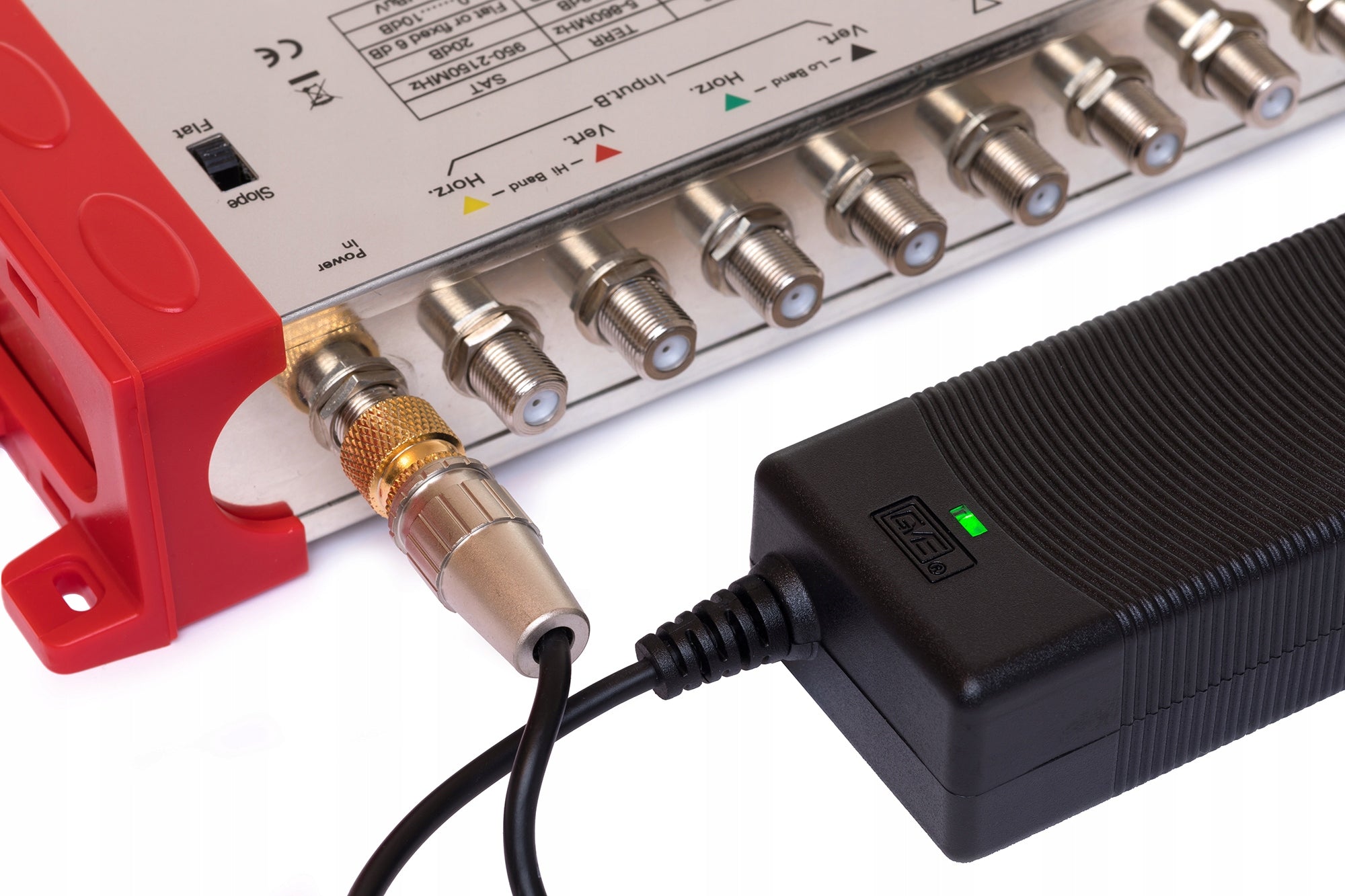 Wzmaciacz do multiswitch 9